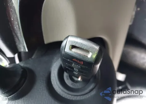 2015 Kia Sorento Lx z USA, uszkodzony, nr VIN 5XYKTCA61FG650057